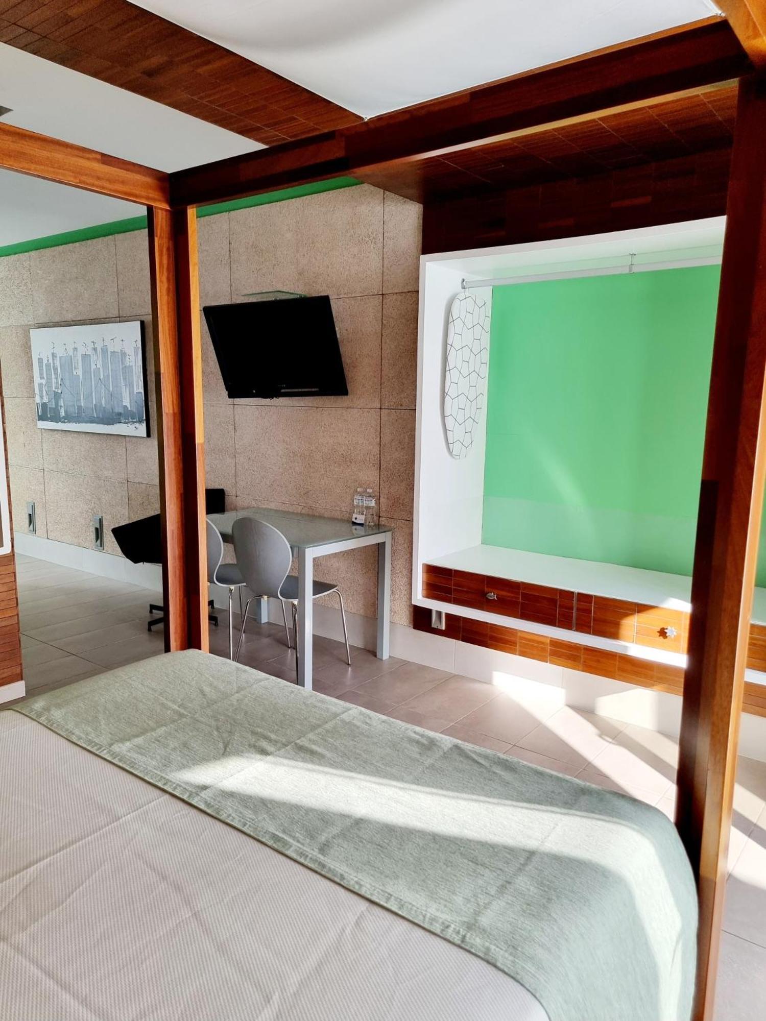 El Arrecife Apartment *